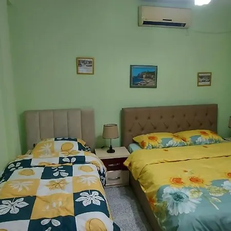 Besnik Διαμέρισμα