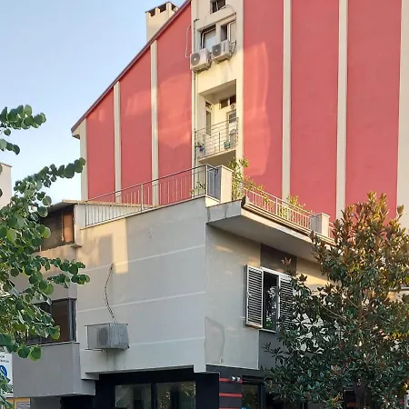 Besnik Διαμέρισμα